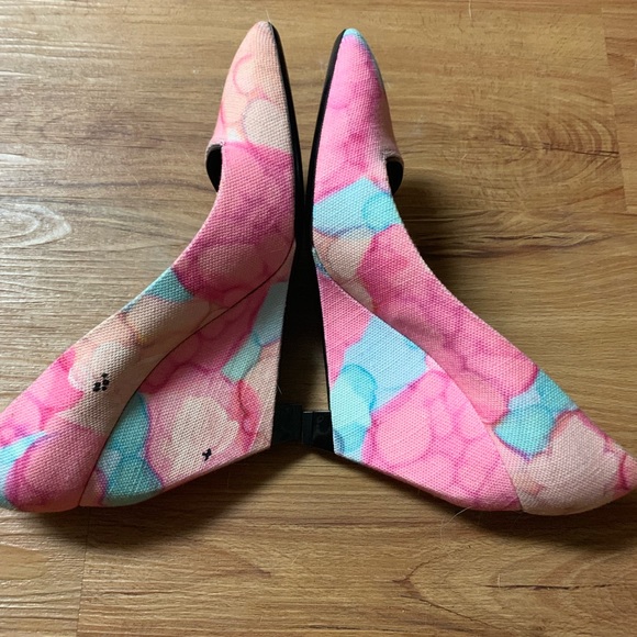 Louis Vuitton heels - Picture 4 of 9